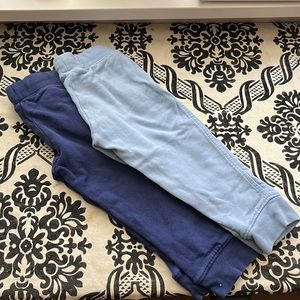 Pair of sun washed Primary jogger size 3
